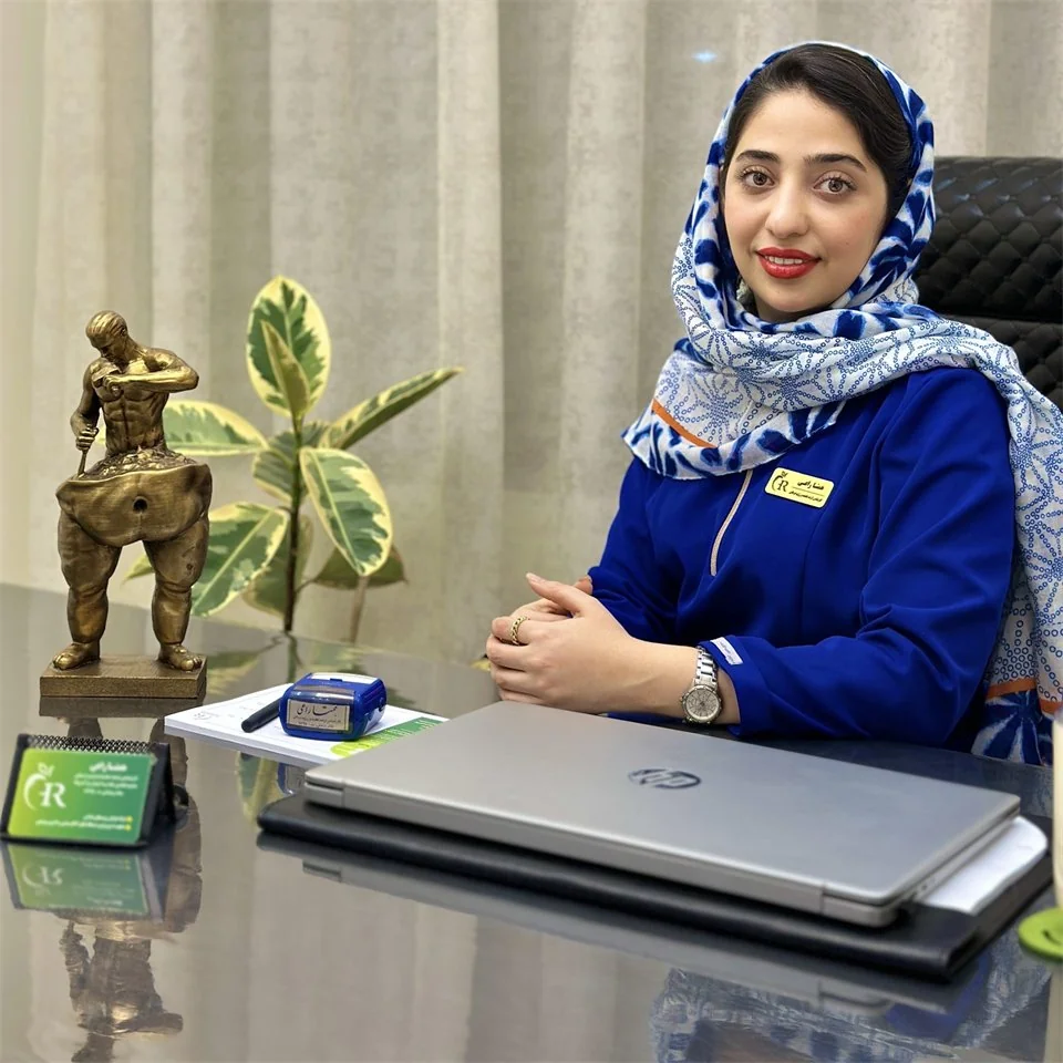 همتا راعی در فضای مطب